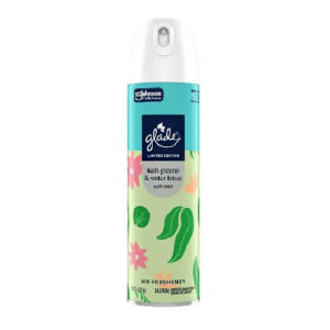 GLADE LUSH GREEN & WATER LOTUS AIR FRESHENER 207g